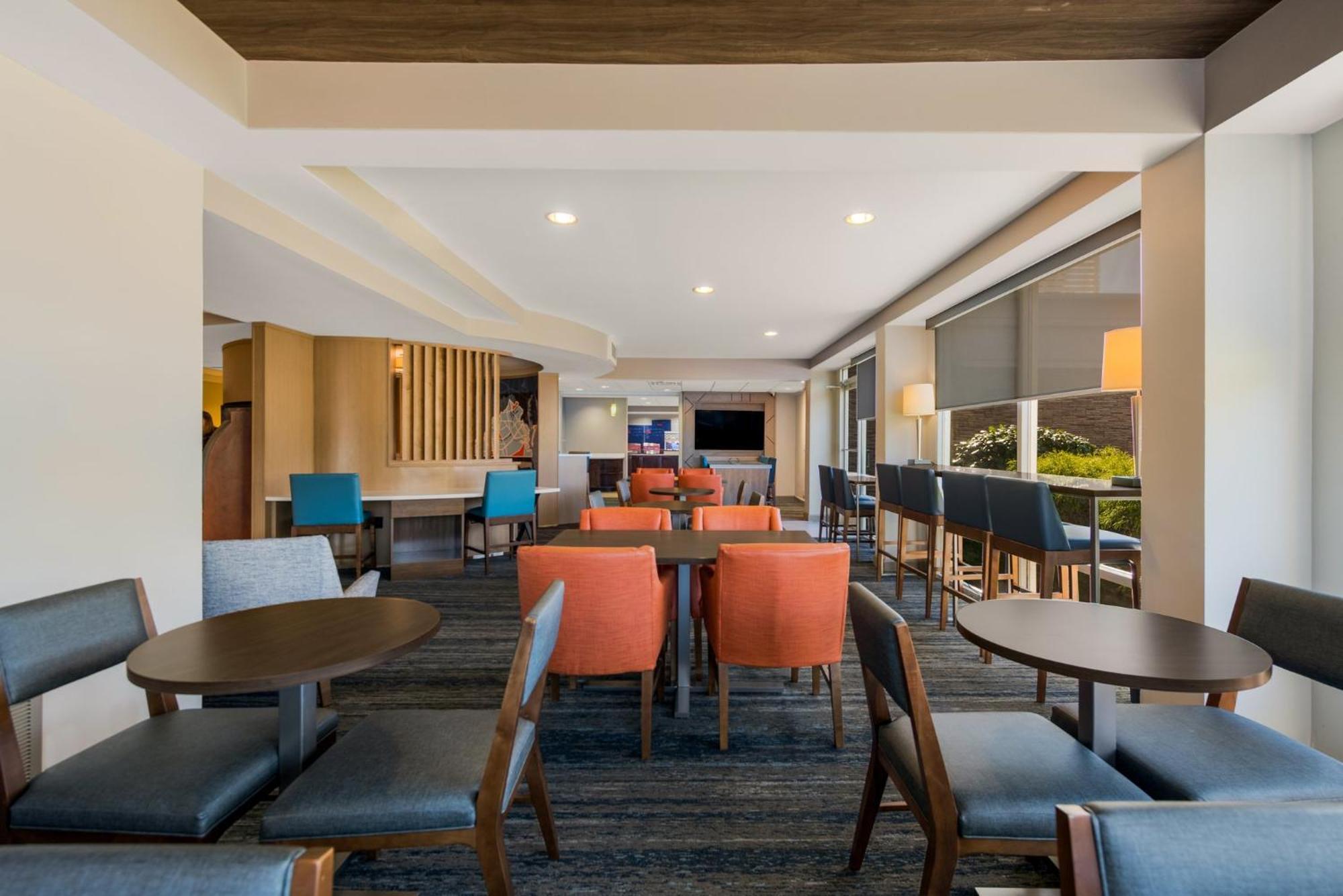 Holiday Inn Express Hotels- Hampton By Ihg Zewnętrze zdjęcie
